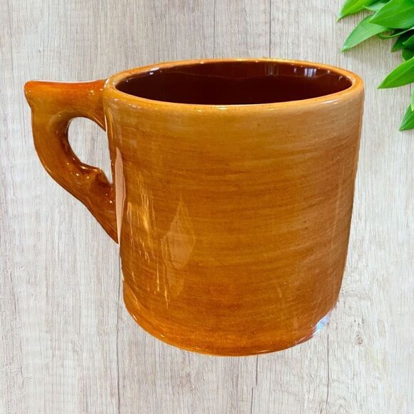 Pennsbury Pottery Redware Mug Amish Couple - Picture 9 of 13